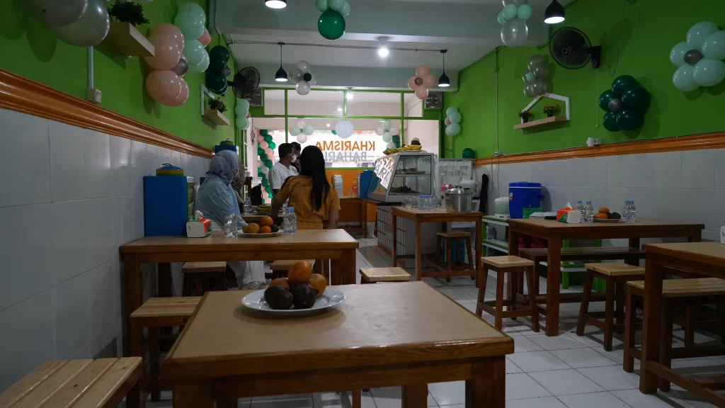 waralaba warteg bahari kharisma